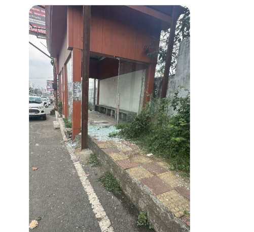 A damaged bus stop blocking the footpath, reported on LokFeed